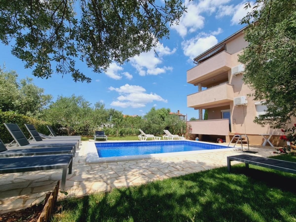Apartmani Neja Bibinje Exterior photo